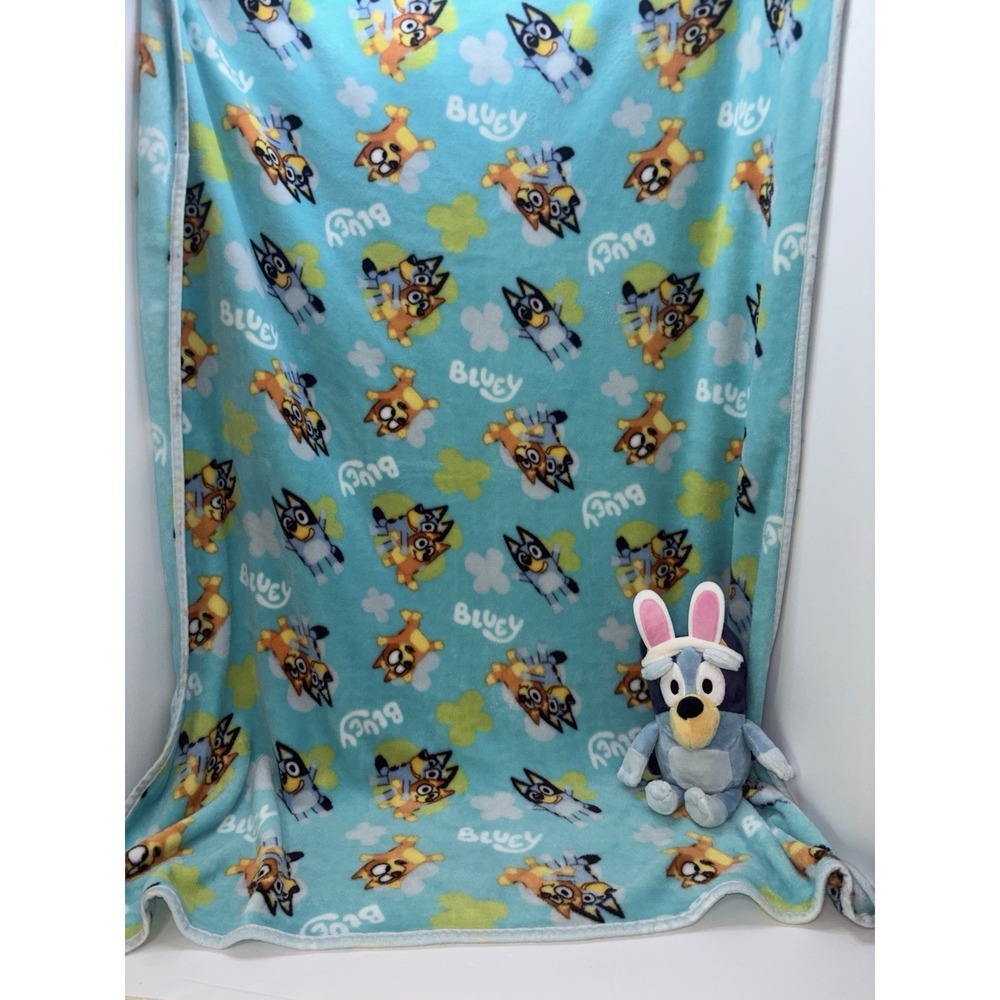 BLUEY Plush TRAVEL Blanket THROW 40" x 50" With BLUEY plush Stuffed Animal